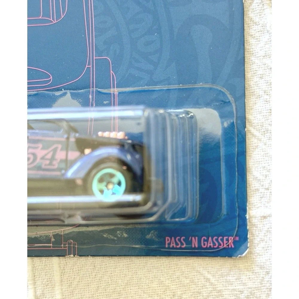 Hot Wheels 54th Anniversary Pearl & Chrome B Case ( 1,2,3,4 Of 5 Set) HDH54-956B